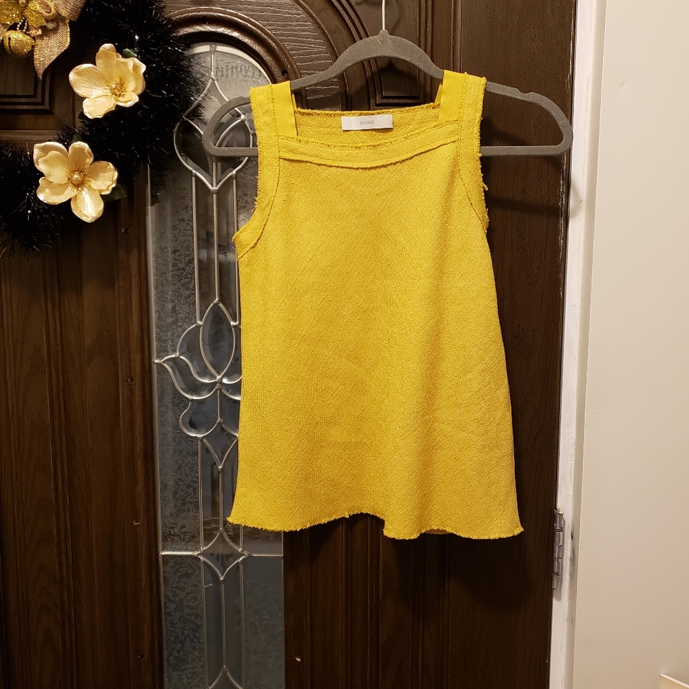 Women's shirt